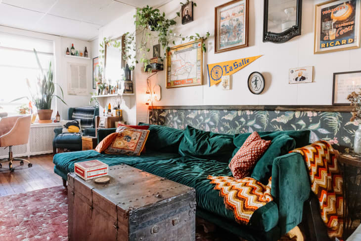 60s shop living room